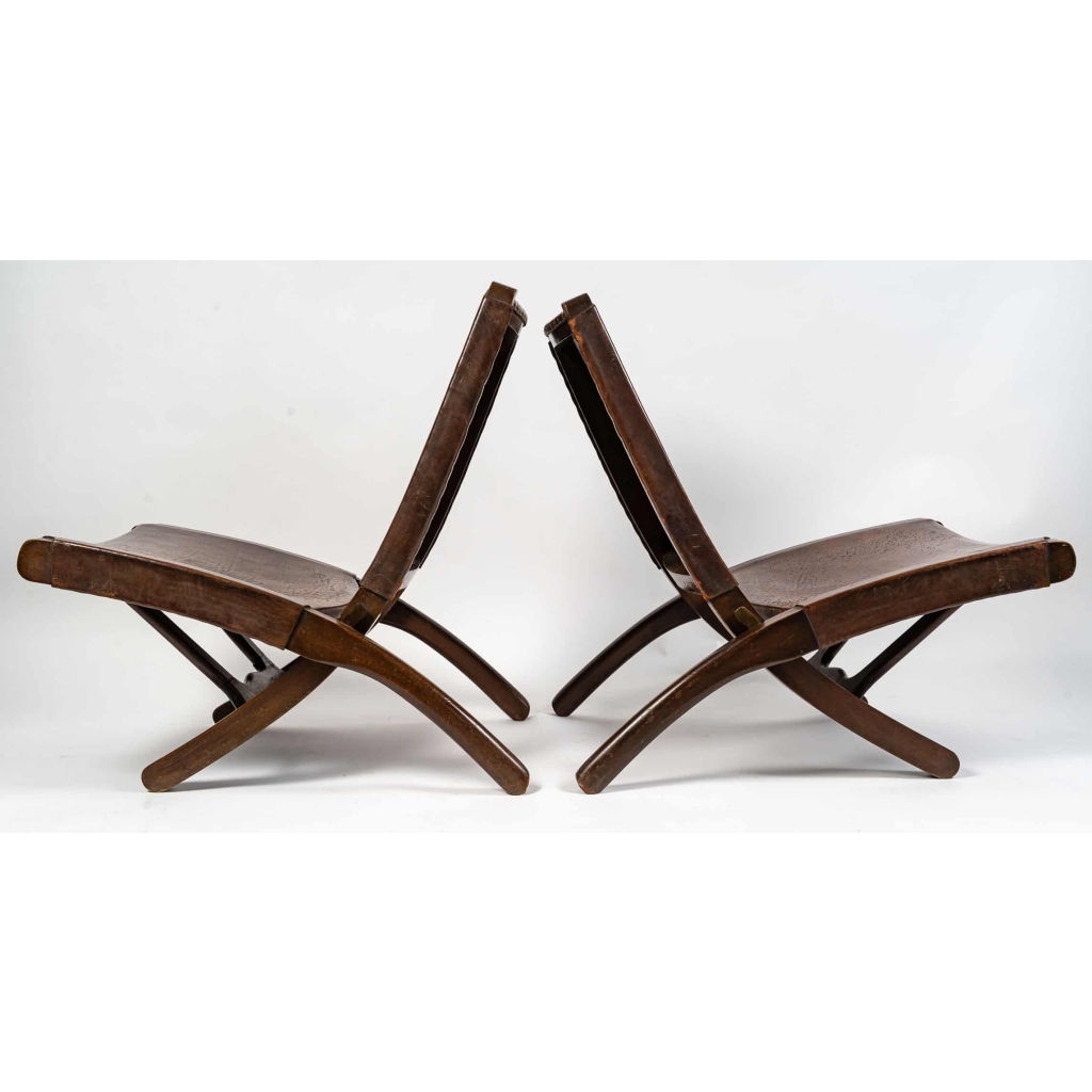 Paire de chaises en acajou et cuir, 1960 | Biron Paire de chaises en acajou et cuir, 1960