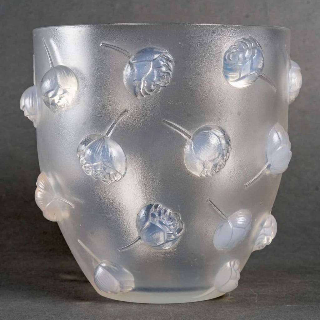 Vase « Pivoines » verre opalescent de René LALIQUE | Biron |||||||