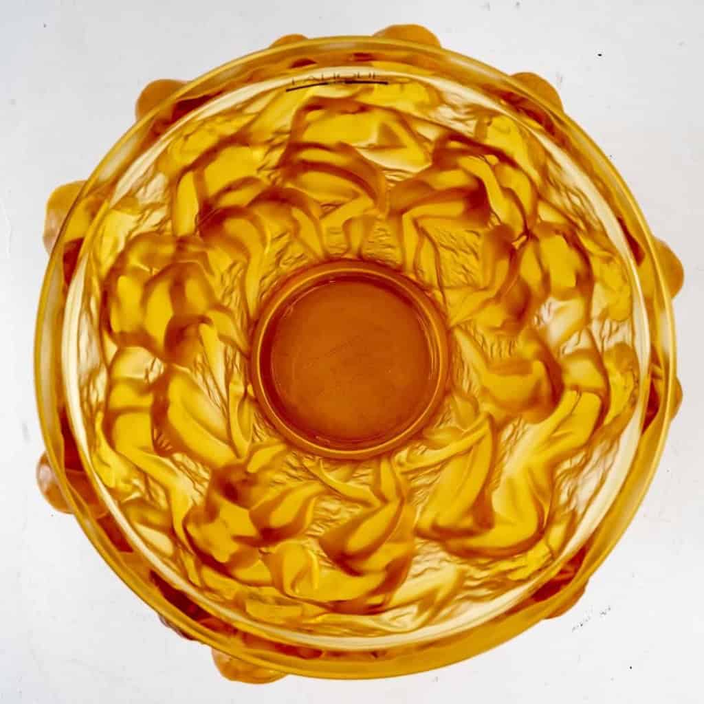 Vase « Bacchantes » cristal ambre numéroté – neuf de LALIQUE FRANCE | Biron Vase "Bacchantes" cristal ambre numéroté - neuf de LALIQUE FRANCE