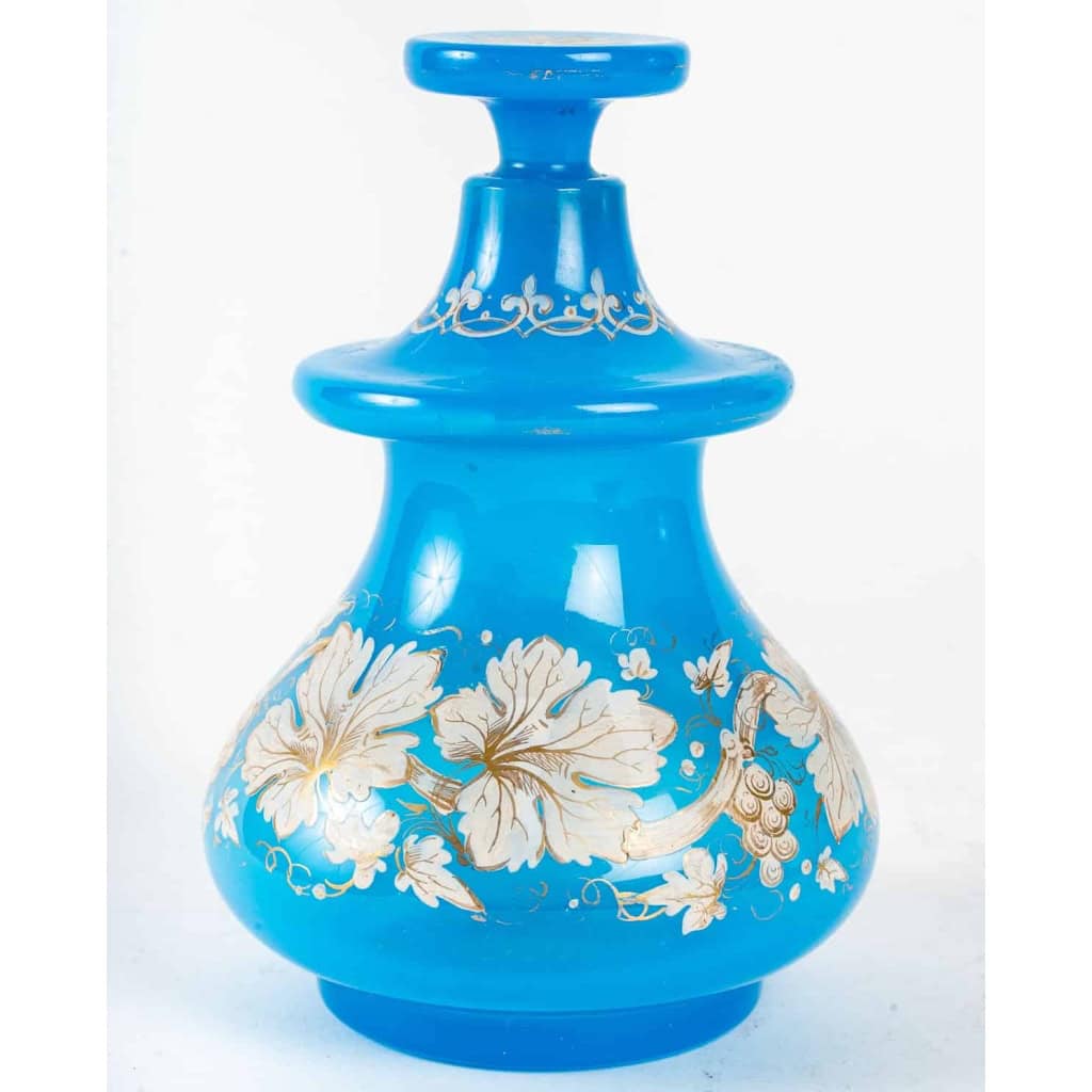 Service à eau en opaline bleu fin XIXème siècle | Biron Service à eau en opaline bleu fin XIXème siècle