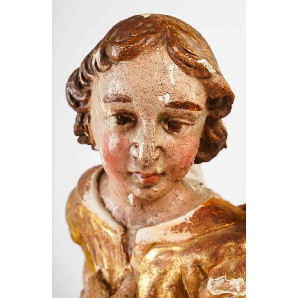 Ange en bois sculpté du XVIIIème siècle | Biron Ange en bois sculpté du XVIIIème siècle