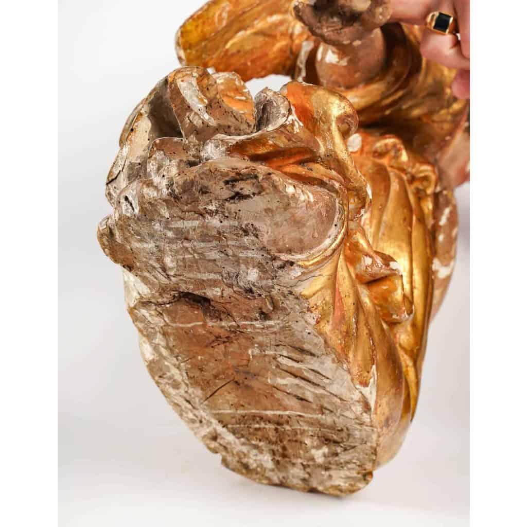Ange en bois sculpté du XVIIIème siècle | Biron Ange en bois sculpté du XVIIIème siècle