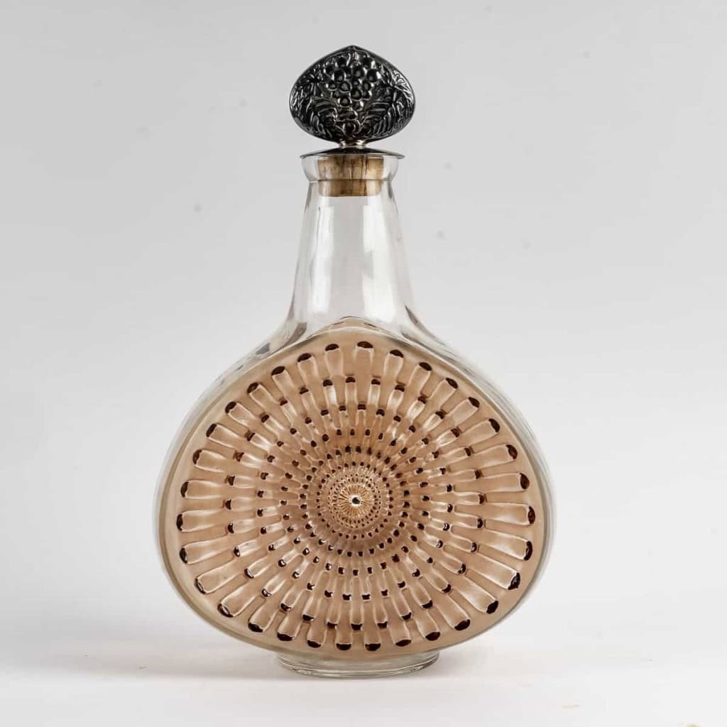 Carafe « Reine Marguerite » verre blanc patiné sépia et émaillé marron de René LALIQUE | Biron ||||||||