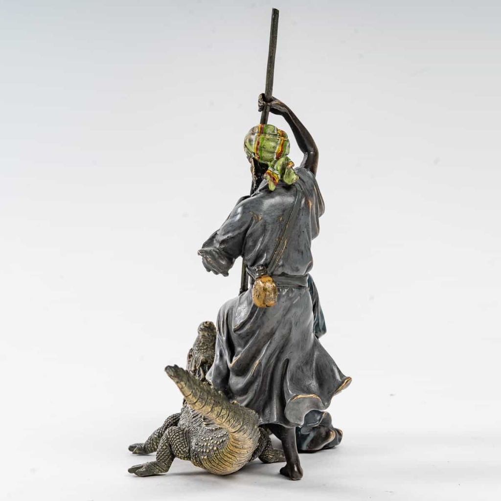 Sculpture Bronze de Vienne, Les chasseurs et le crocodile | Biron Sculpture Bronze de Vienne, Les chasseurs et le crocodile