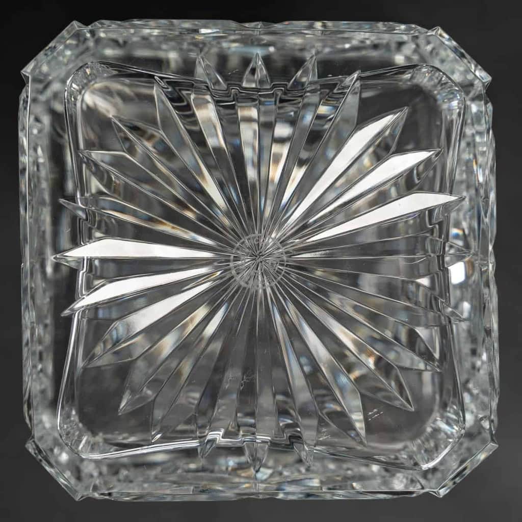 Cristallerie De Baccarat , Carafe à Whisky Modèle « Lagny » | Biron Cristallerie De Baccarat , Carafe à Whisky Modèle "Lagny"