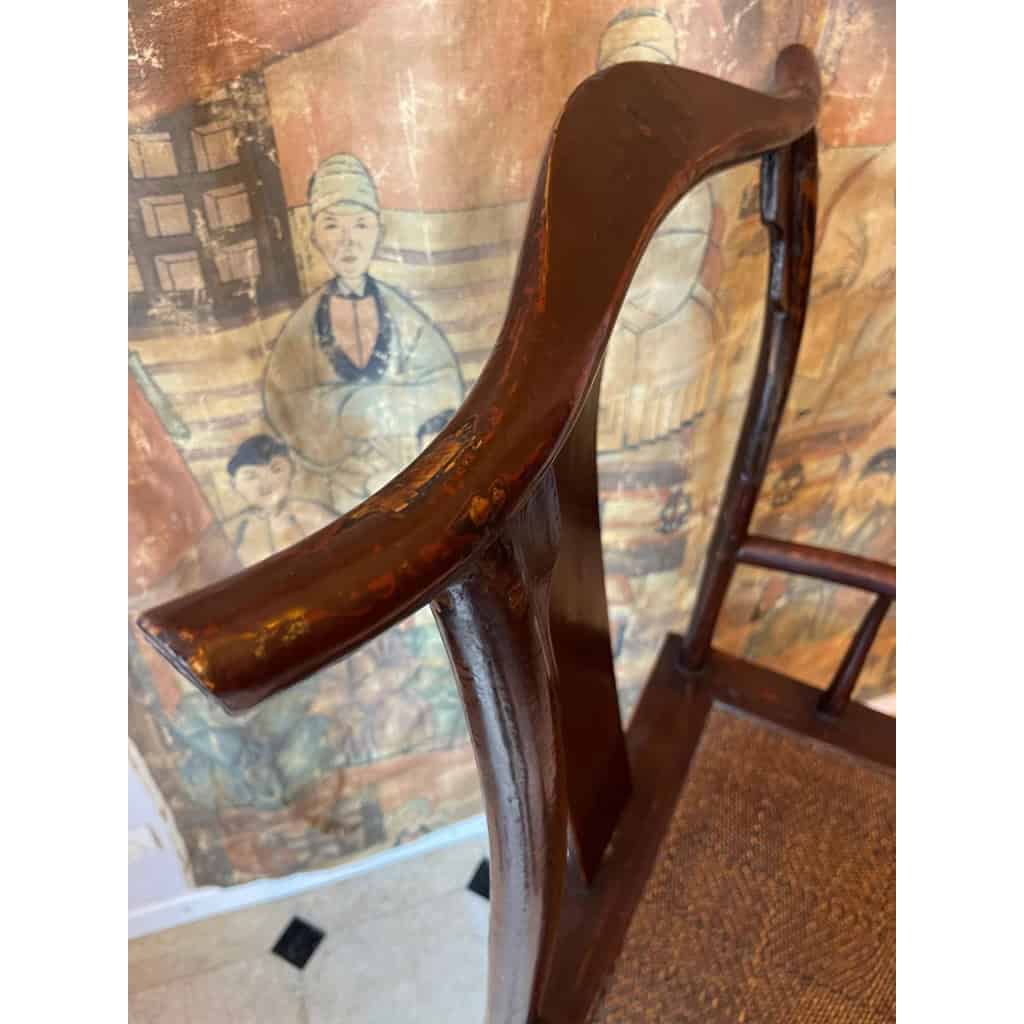 Fauteuil à bonnet lettré – antiquité chinoise | Biron Fauteuil à bonnet lettré - antiquité chinoise