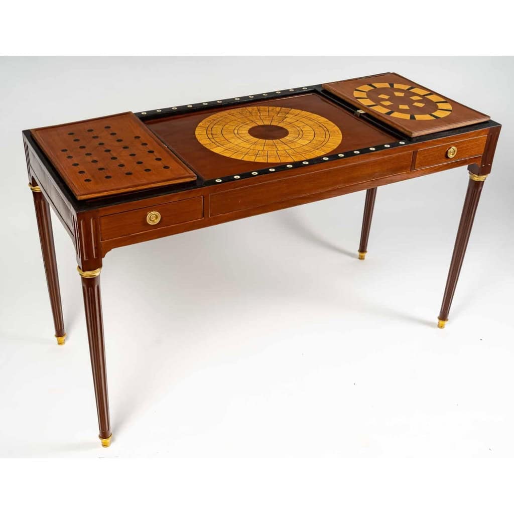 Table de jeux tric-trac d'époque Louis XVI (1774 - 1793).