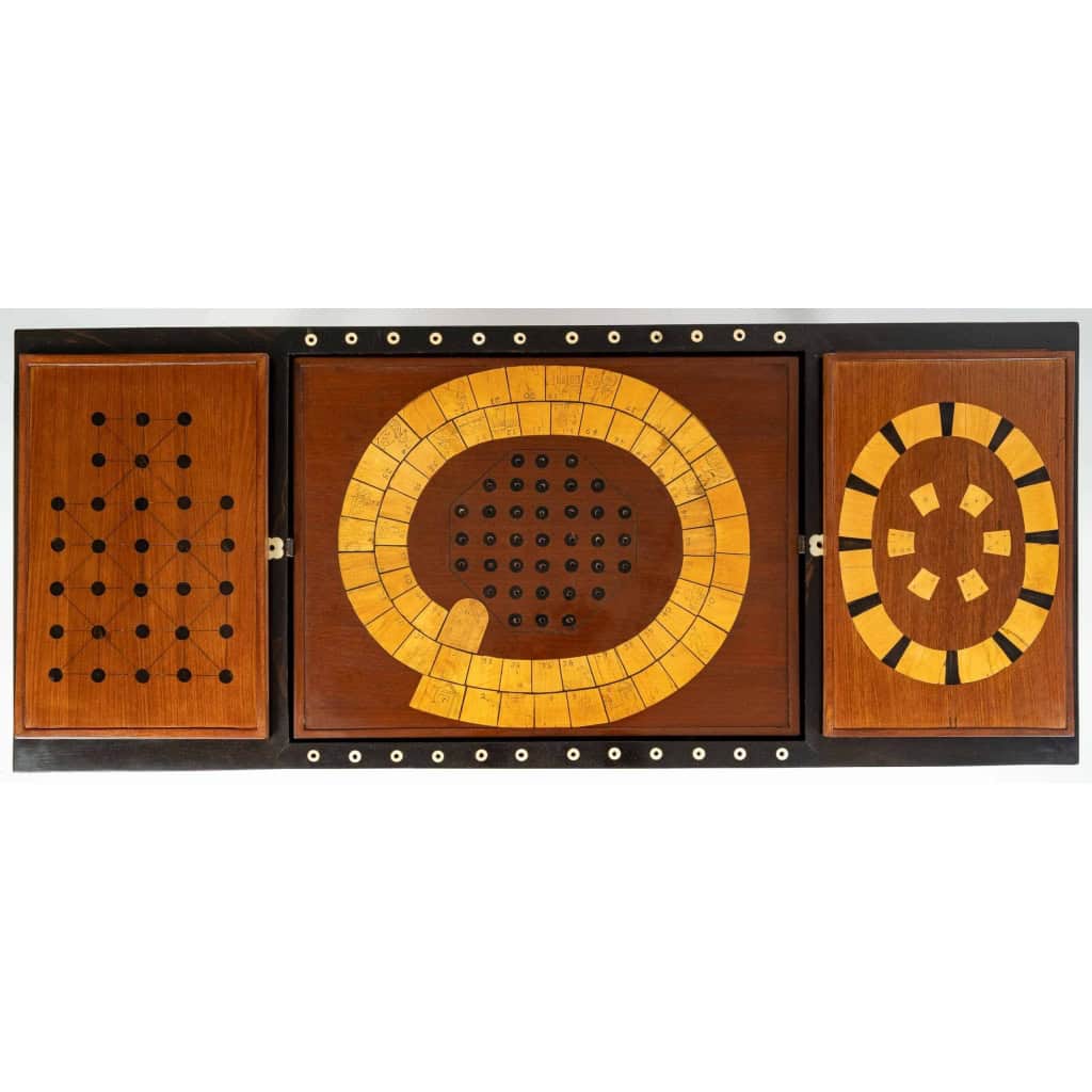 Table de jeux tric-trac d'époque Louis XVI (1774 - 1793).