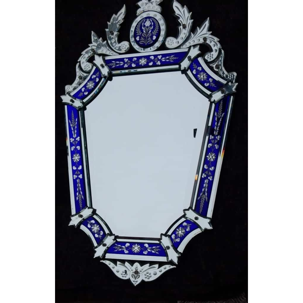 1950’/70 Miroir Venise Octogonal à Fronton avec Cadre en Verre Bleu Ornées de Fleurs | Biron 1950’/70 Miroir Venise Octogonal à Fronton avec Cadre en Verre Bleu Ornées de Fleurs