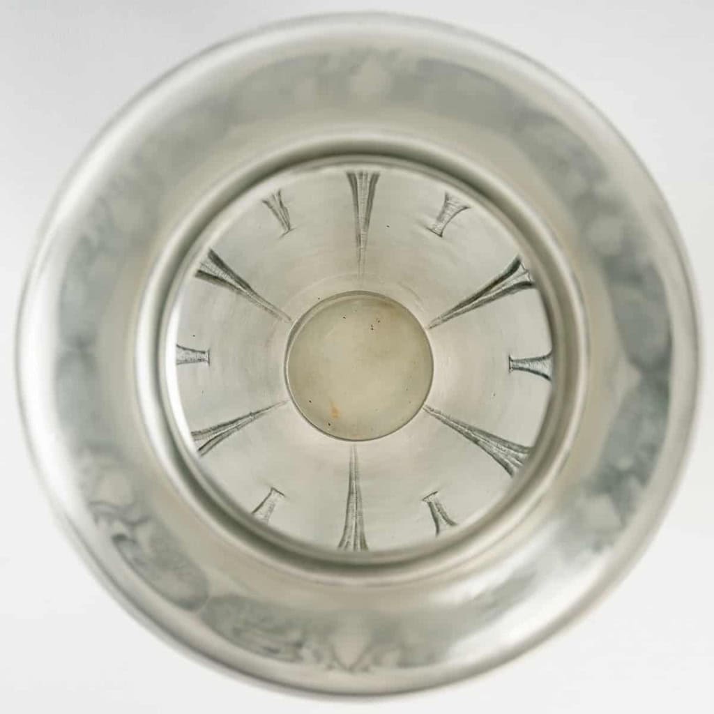 Vase « Inséparables » verre blanc patiné bleu de René LALIQUE | Biron Vase "Inséparables" verre blanc patiné bleu de René LALIQUE