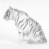 Sculpture « Tigre » cristal blanc émaillé noir de LALIQUE FRANCE – neuf en coffret avec certificat | Biron Sculpture "Tigre" cristal blanc émaillé noir de LALIQUE FRANCE - neuf en coffret avec certificat