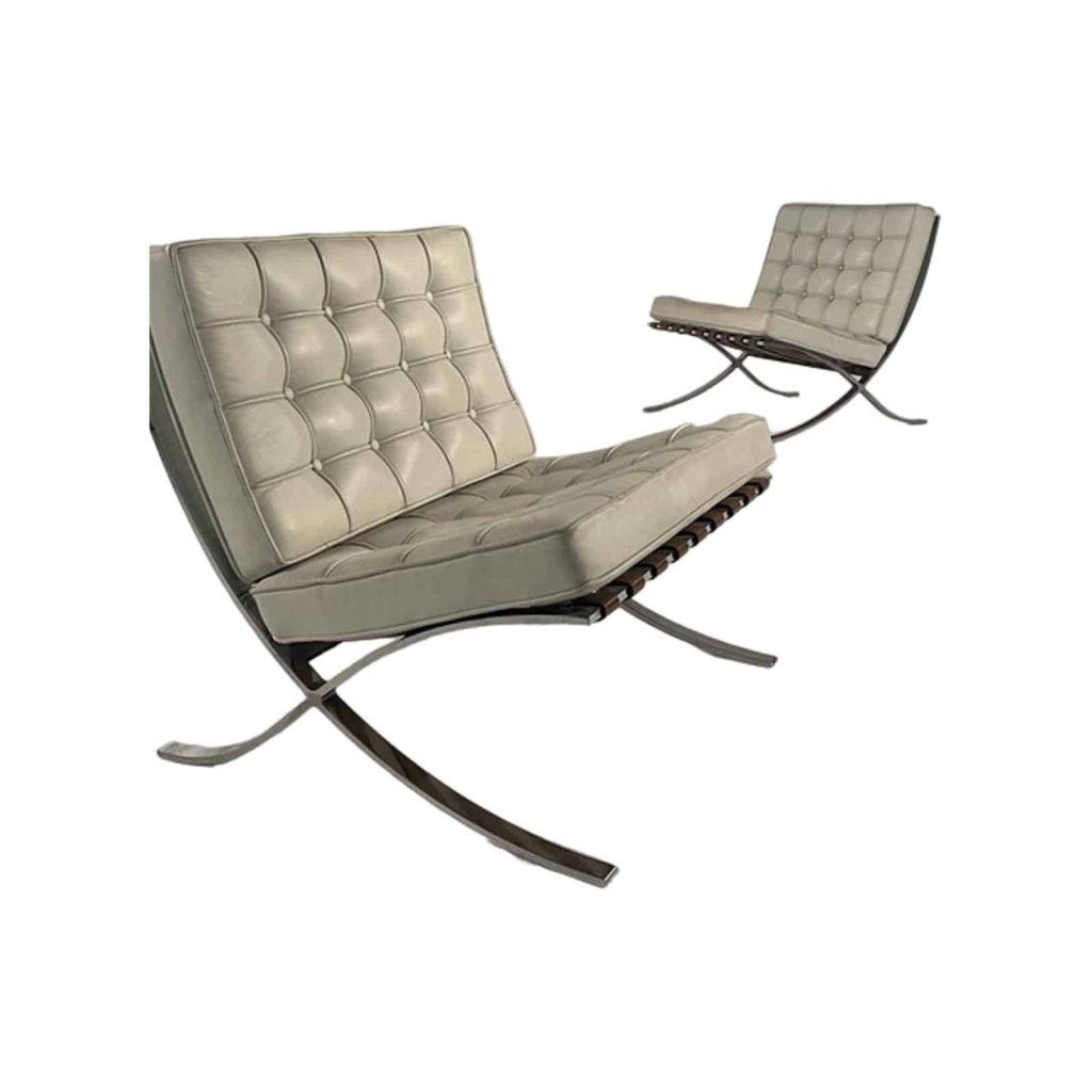 Ludwig Mies Van Der Rohe (1886-1969): Paire de fauteuils | Biron |||||||