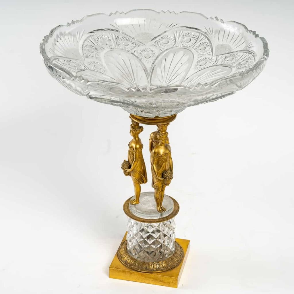 Coupe en bronze doré et verre, XIXème siècle | Biron Coupe en bronze doré et verre, XIXème siècle
