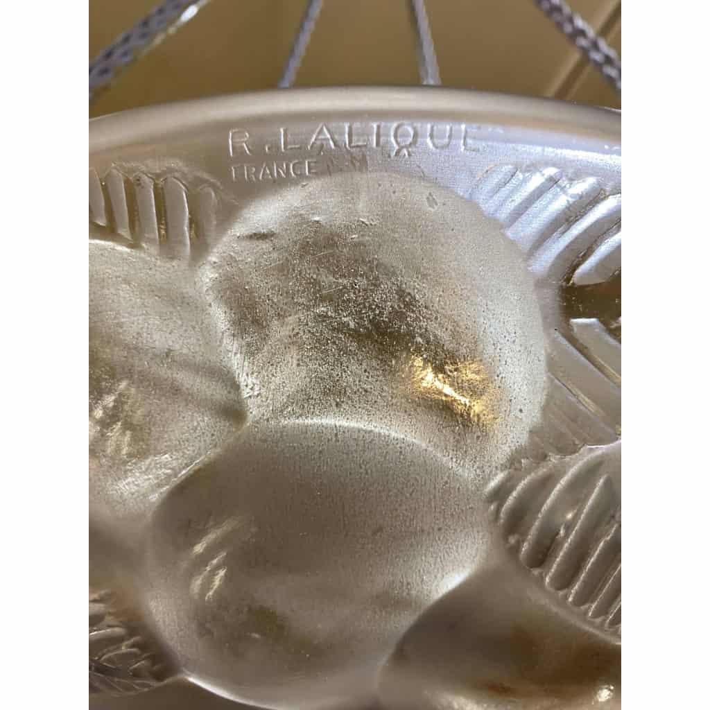 Suspension Plafonnier « Lausanne » verre blanc de René LALIQUE | Biron Suspension Plafonnier "Lausanne" verre blanc de René LALIQUE