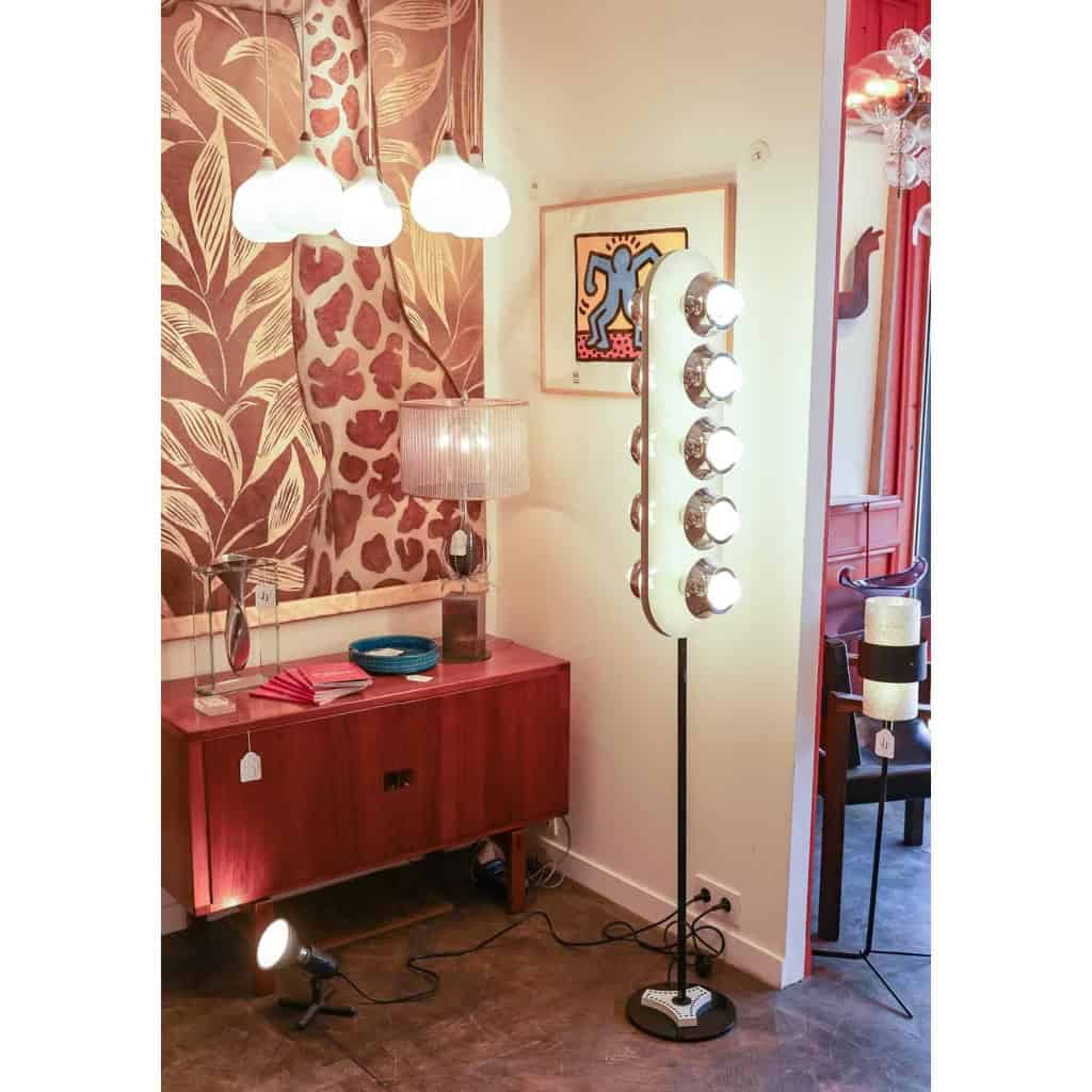 Angelo Cucci, Lampadaire en métal laqué blanc et chromé, années 1960 | Biron ||||||