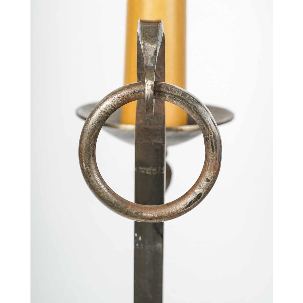 Lampadaire en fer forgé et cuire, 1960 | Biron Lampadaire en fer forgé et cuire, 1960