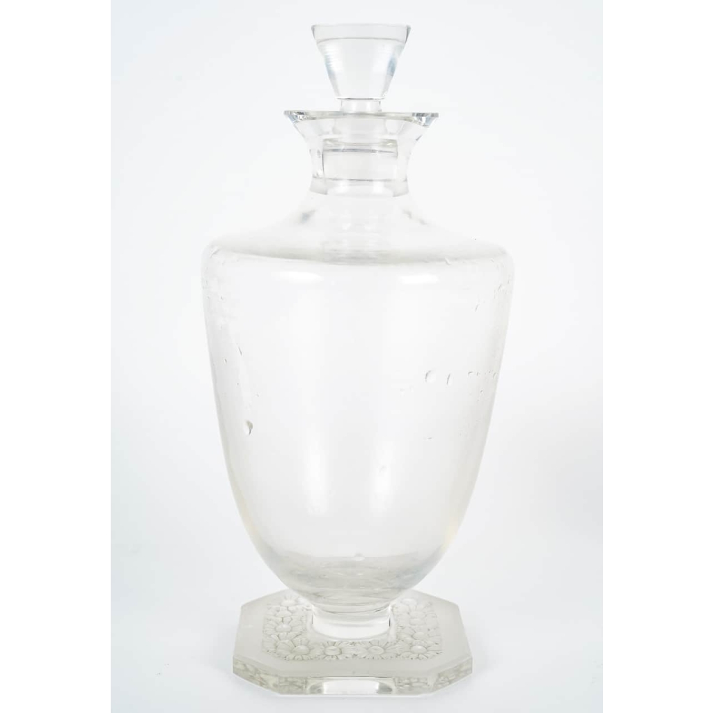 René Lalique (1860-1945) : Service « Pâquerettes » 1935 | Biron René Lalique (1860-1945) : Service "Pâquerettes" 1935