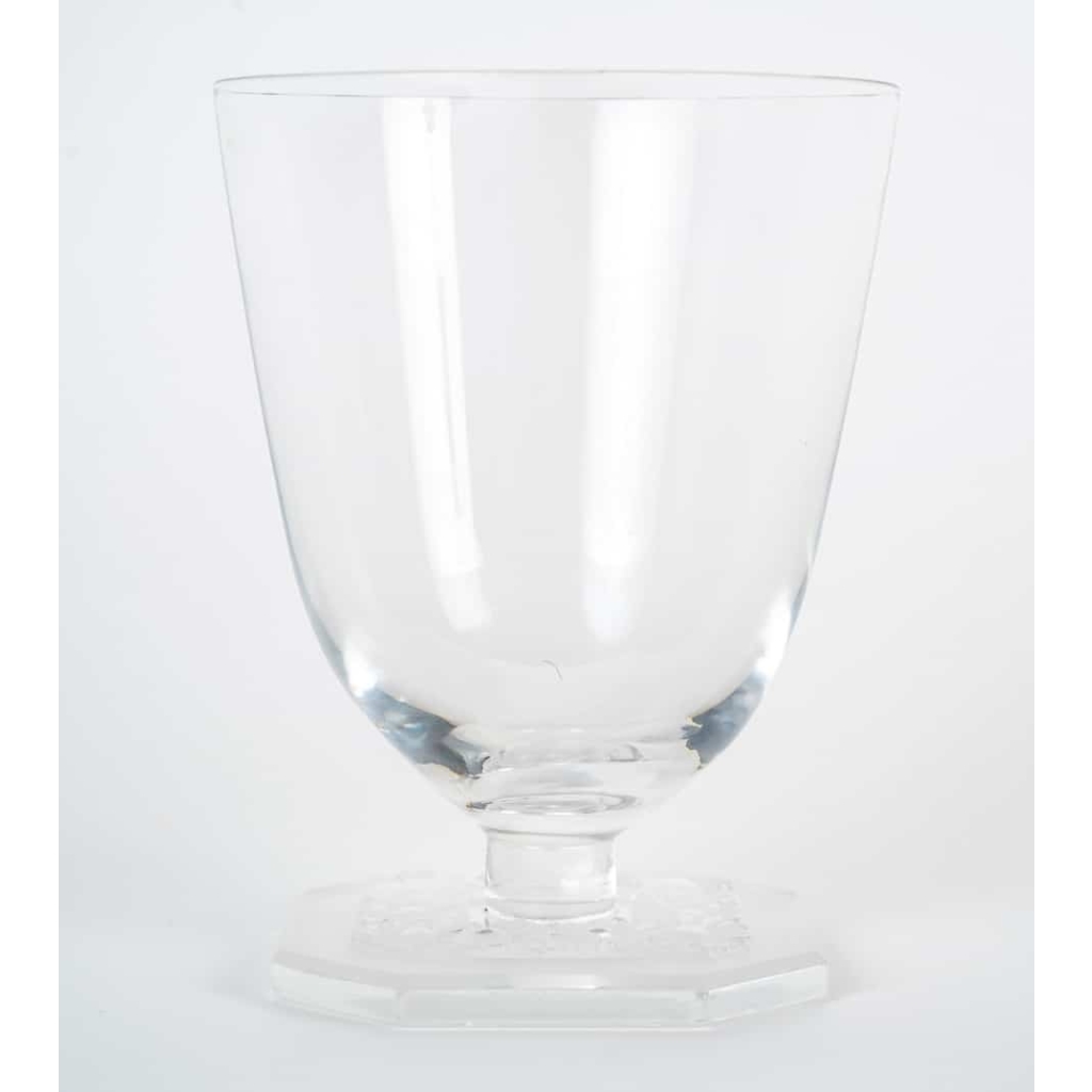 René Lalique (1860-1945) : Service « Pâquerettes » 1935 | Biron René Lalique (1860-1945) : Service "Pâquerettes" 1935