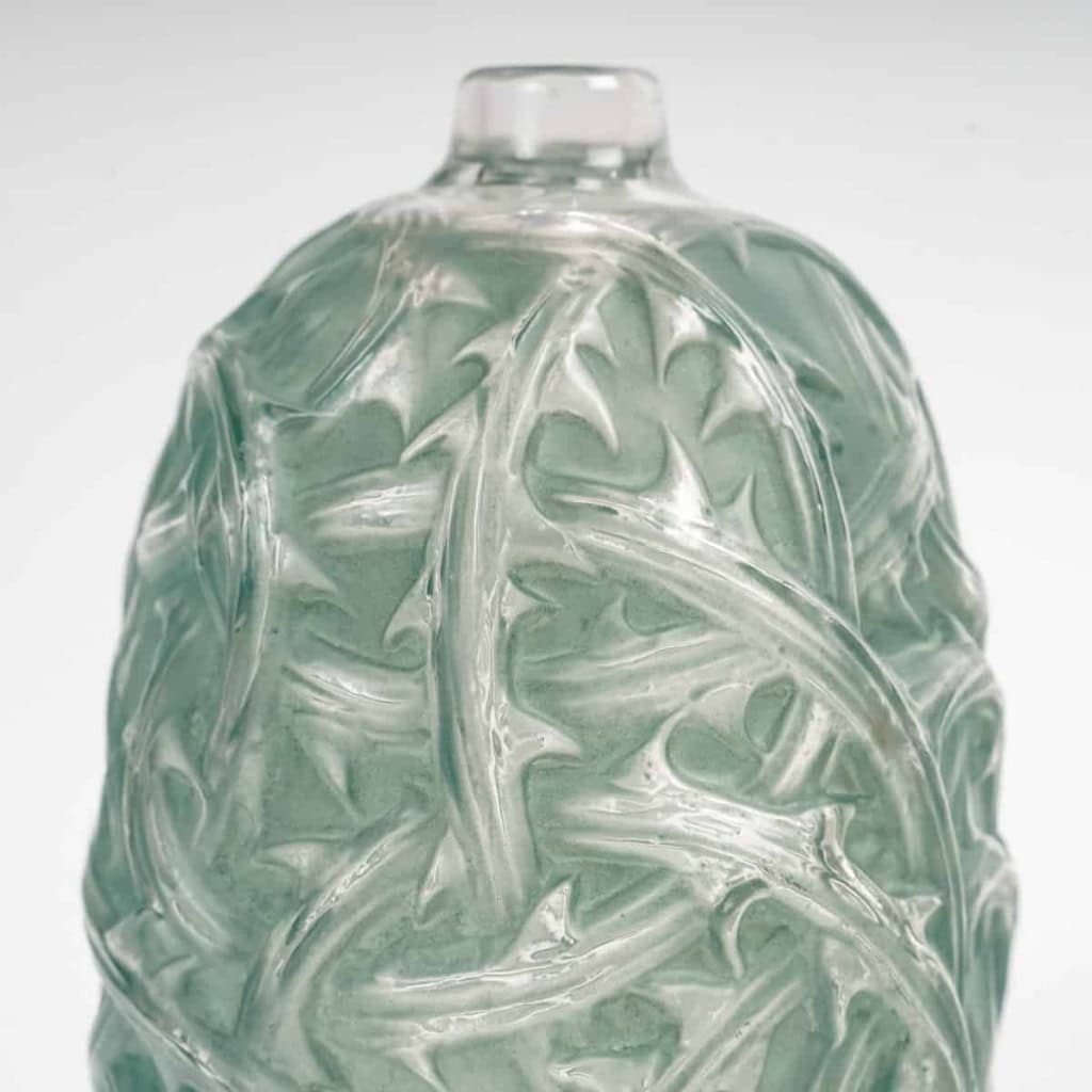Vase « Ronces » verre blanc patiné vert de René LALIQUE | Biron Vase "Ronces" verre blanc patiné vert de René LALIQUE