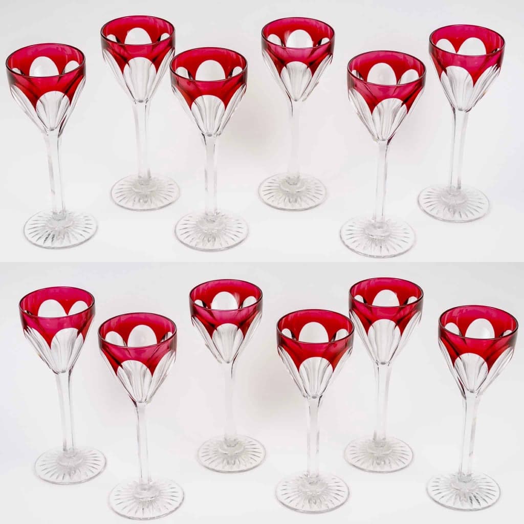 Service de Verres « Bristol » grand modèle cristal rouge de SAINT LOUIS – 12 pièces | Biron Service de Verres "Bristol" grand modèle cristal rouge de SAINT LOUIS - 12 pièces