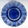 Vase « Biskra » verre bleu patiné blanc de René LALIQUE | Biron Vase "Biskra" verre bleu patiné blanc de René LALIQUE
