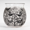 Vase « Téhéran » verre blanc émaillé noir de René LALIQUE | Biron Vase "Téhéran" verre blanc émaillé noir de René LALIQUE