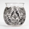 Vase « Téhéran » verre blanc émaillé noir de René LALIQUE | Biron Vase "Téhéran" verre blanc émaillé noir de René LALIQUE