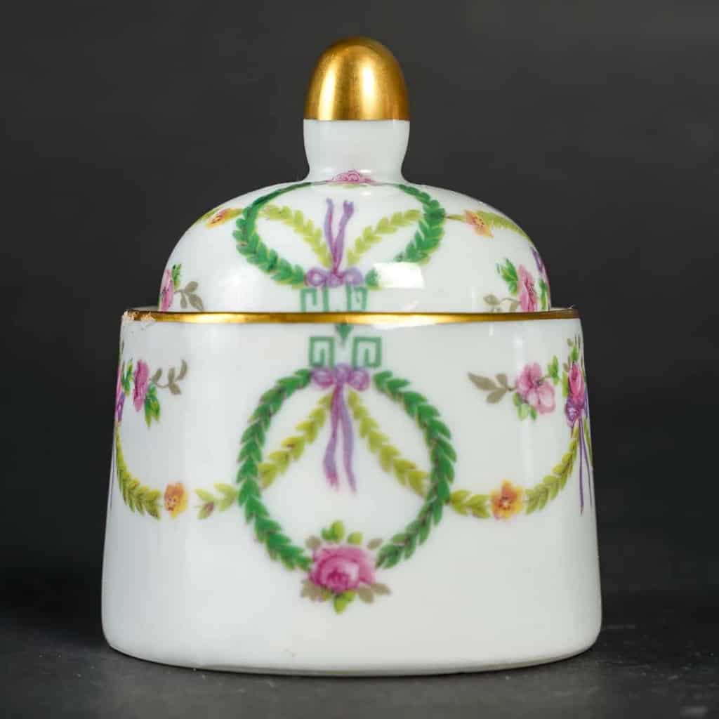 Service tête à tête en porcelaine de Limoge
