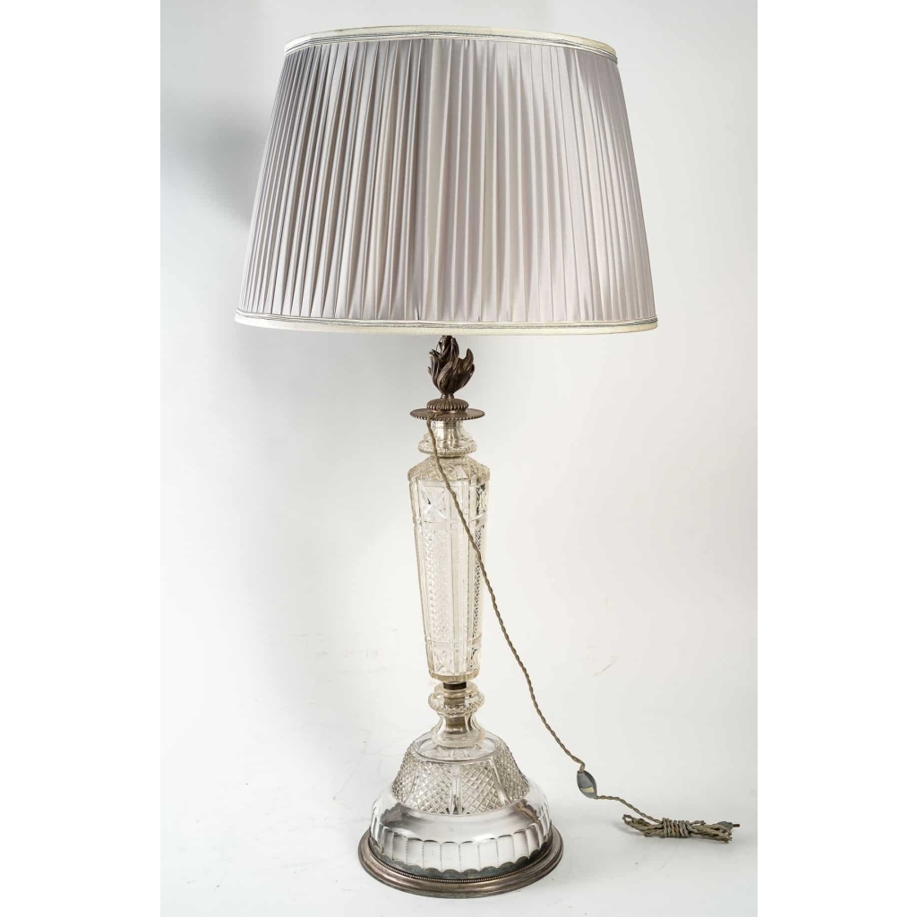 Une lampe en cristal et argent massif fin XIXème siècle | Biron Une lampe en cristal et argent massif fin XIXème siècle