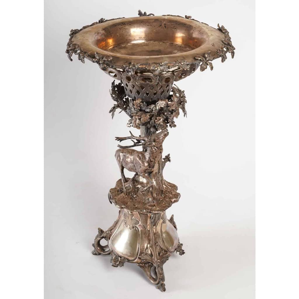 Grande coupe en argent au cerf, Napoléon III | Biron Grande coupe en argent au cerf, Napoléon III