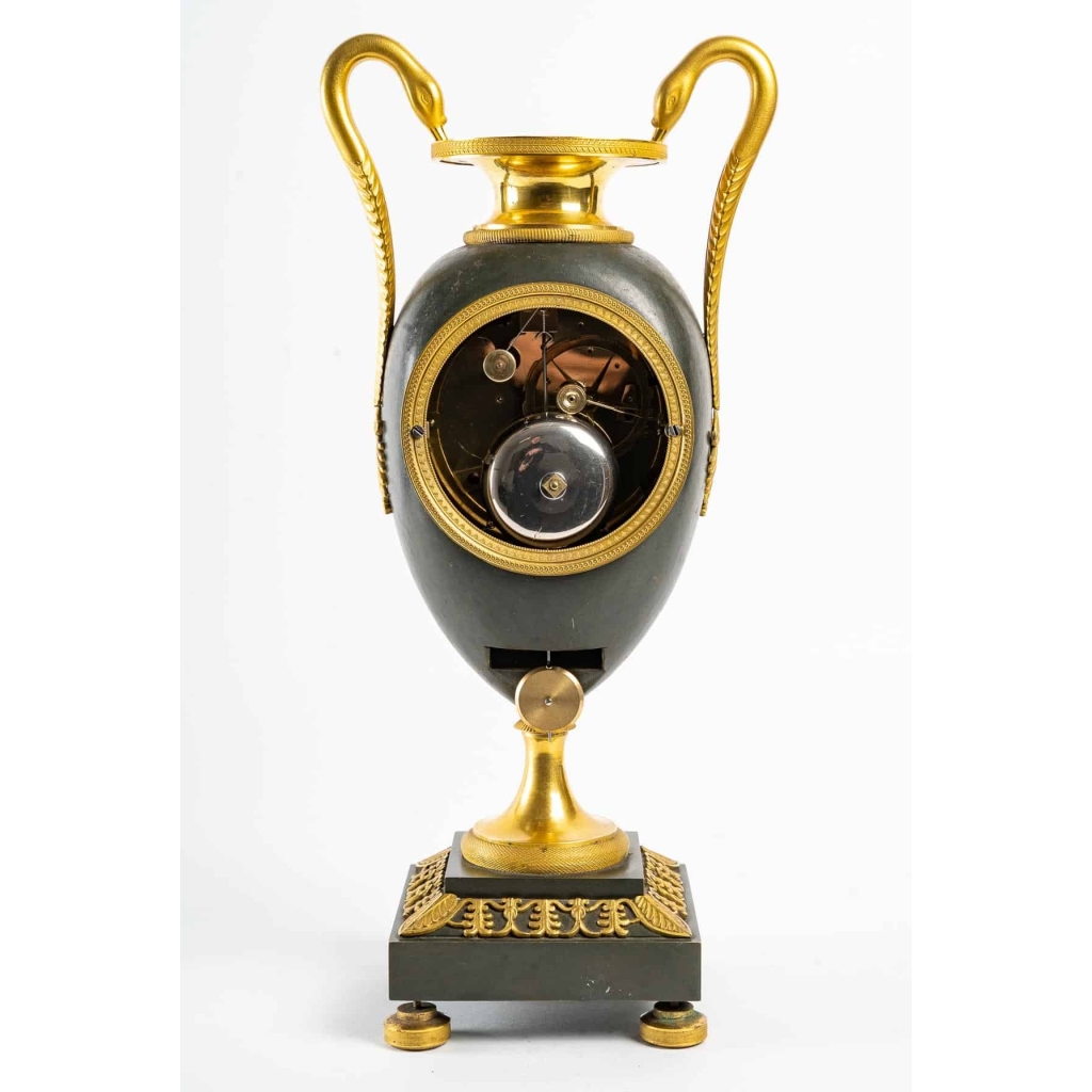 Pendule d’époque 1er Empire (1804 – 1815). | Biron Pendule d'époque 1er Empire (1804 - 1815).