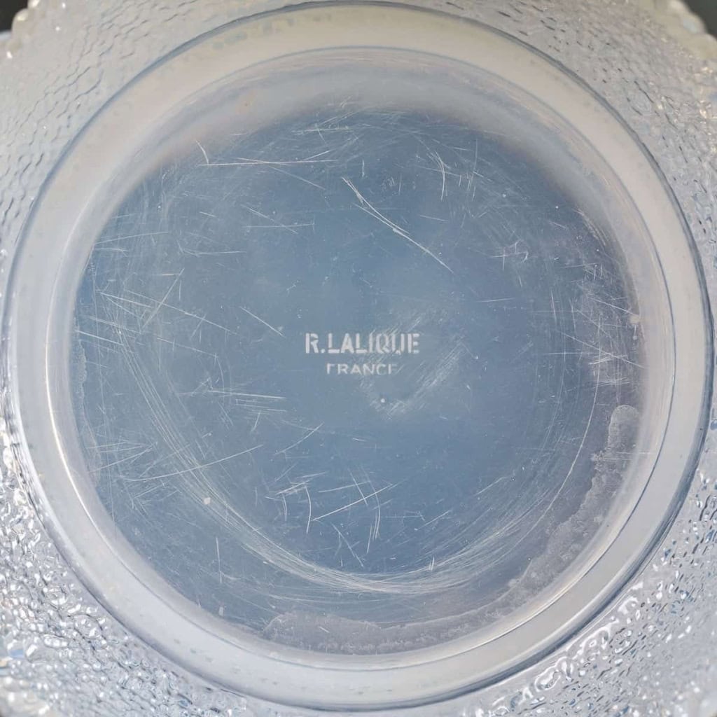 Vase « Davos » verre opalescent de René LALIQUE | Biron Vase "Davos" verre opalescent de René LALIQUE