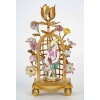 Un bougeoir à main en bronze doré et porcelaine Louis XVI | Biron |||||||