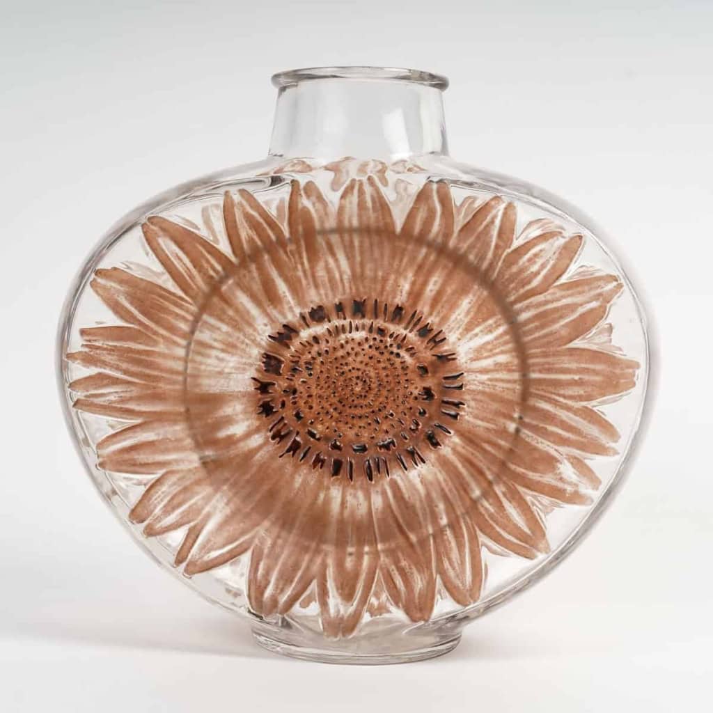 Vase « Soleil » verre blanc patiné sépia et émaillé marron de René LALIQUE | Biron |||||||