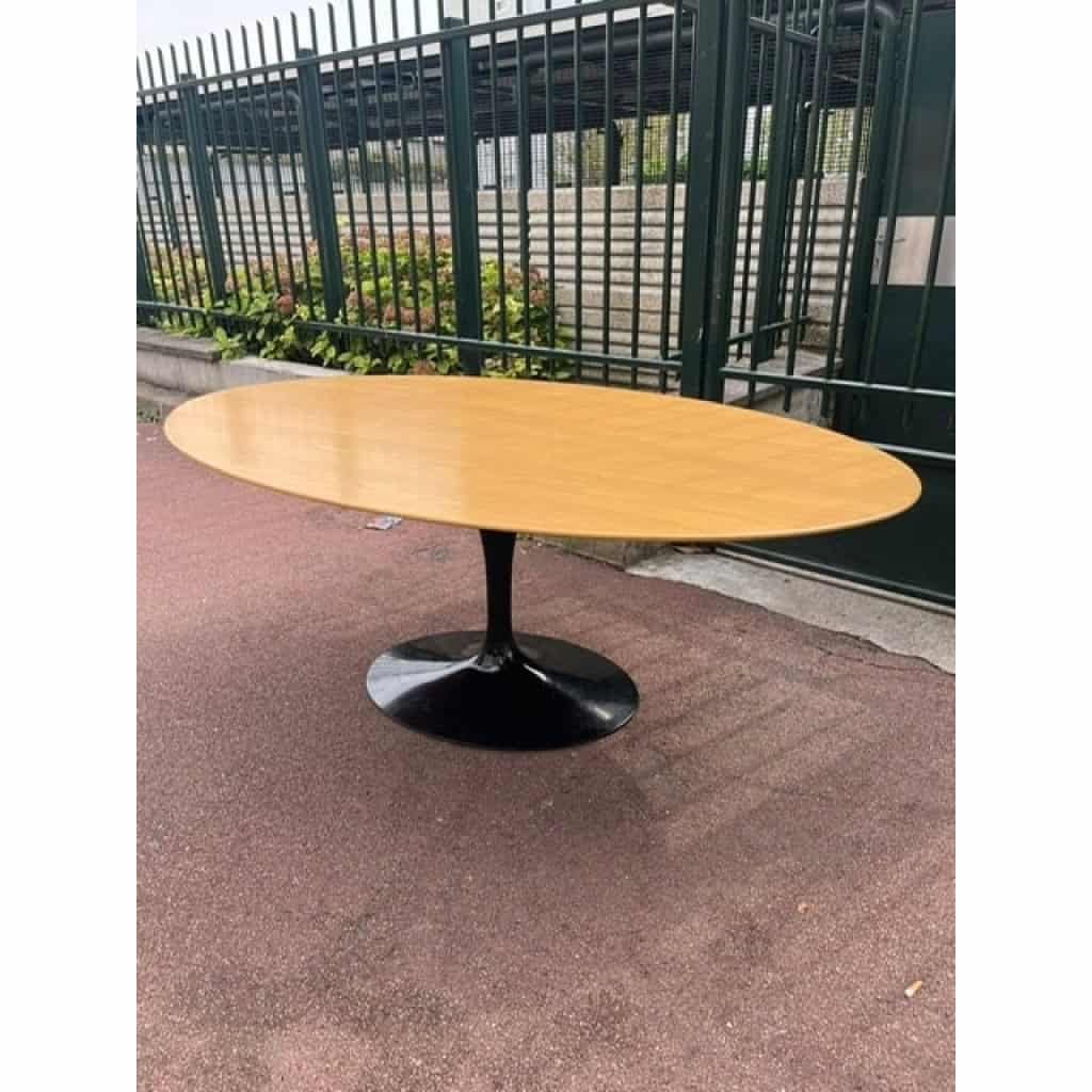 Eero Saarinen et KNOLL : table ovale TULIP 198x121 cm