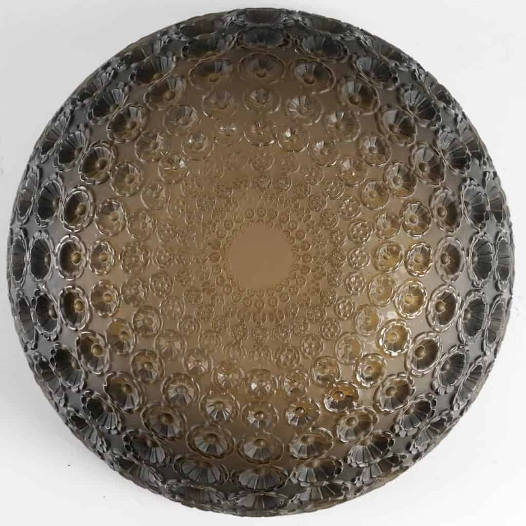 Coupe « Nemours » verre gris topaze fumé de René LALIQUE | Biron Coupe "Nemours" verre gris topaze fumé de René LALIQUE