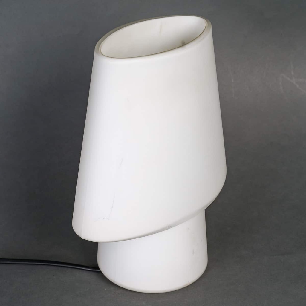Lampe moderne en verre du XXème siècle | Biron Lampe moderne en verre du XXème siècle
