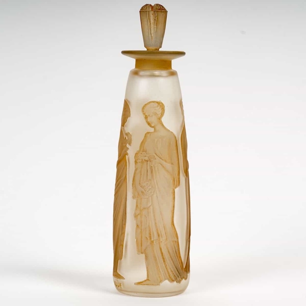 Flacon « Ambre Antique » verre blanc patiné sépia de René LALIQUE pour Coty | Biron Flacon "Ambre Antique" verre blanc patiné sépia de René LALIQUE pour Coty