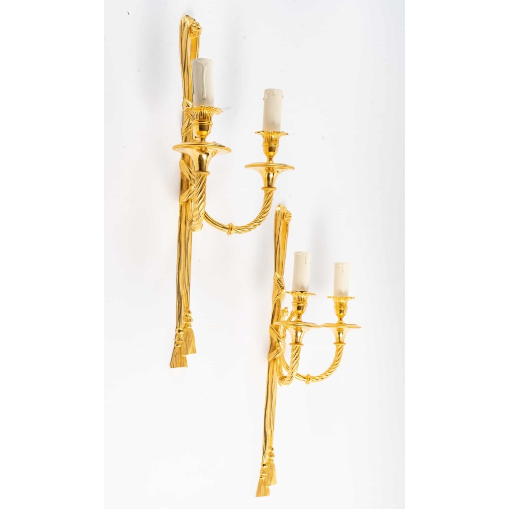 Paire d’appliques de style Louis XVI. | Biron Paire d'appliques de style Louis XVI.