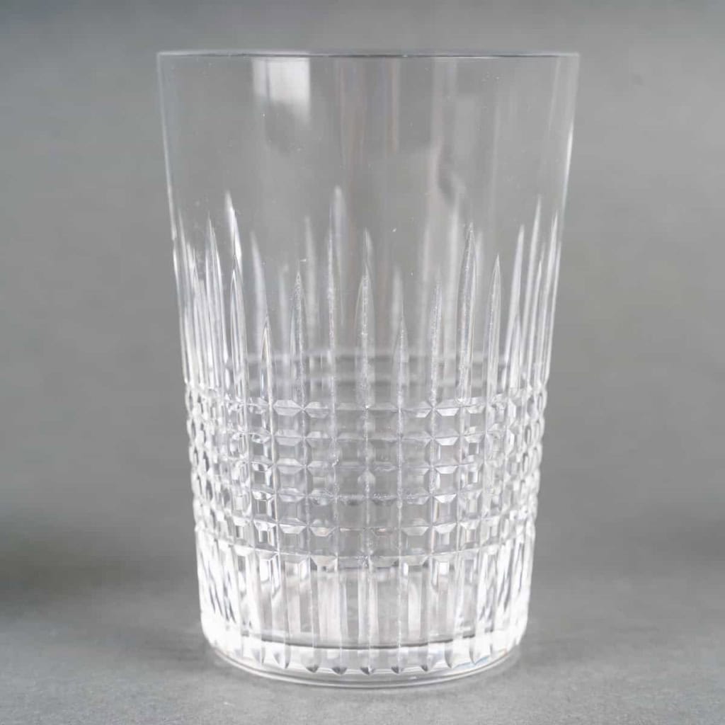 Service de Gobelets « Nancy » cristal blanc taillé de BACCARAT – 36 pièces | Biron Service de Gobelets "Nancy" cristal blanc taillé de BACCARAT - 36 pièces