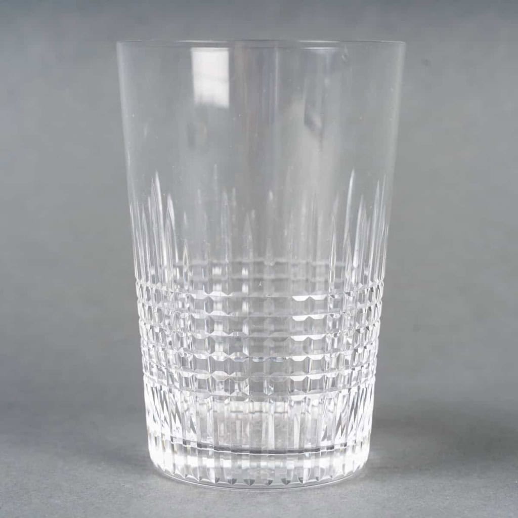 Service de Gobelets « Nancy » cristal blanc taillé de BACCARAT – 36 pièces | Biron Service de Gobelets "Nancy" cristal blanc taillé de BACCARAT - 36 pièces