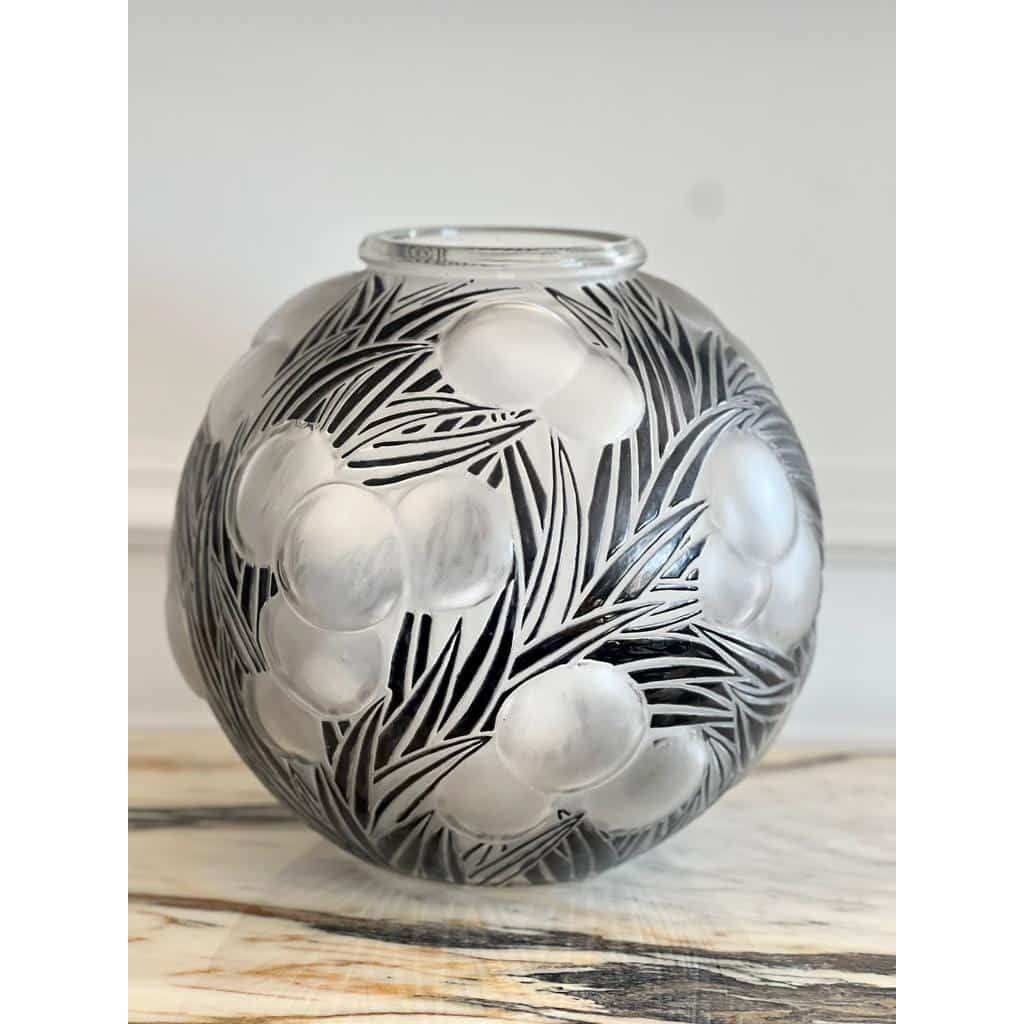 René Lalique : « Oranges » Vase en verre émaillé givré | Biron René Lalique : "Oranges" Vase en verre émaillé givré