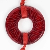Pendentif « Feuilles » verre rouge de René LALIQUE | Biron Pendentif "Feuilles" verre rouge de René LALIQUE
