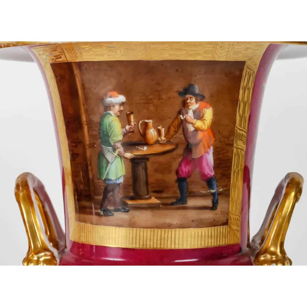 Paire de Vases Medicis en Porcelaine de Paris du XIXème Siècle | Biron Paire de Vases Medicis en Porcelaine de Paris du XIXème Siècle