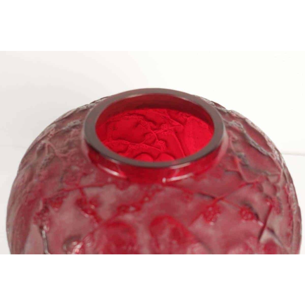 René Lalique : Vase « Perruches » rouge | Biron René Lalique : Vase "Perruches" rouge