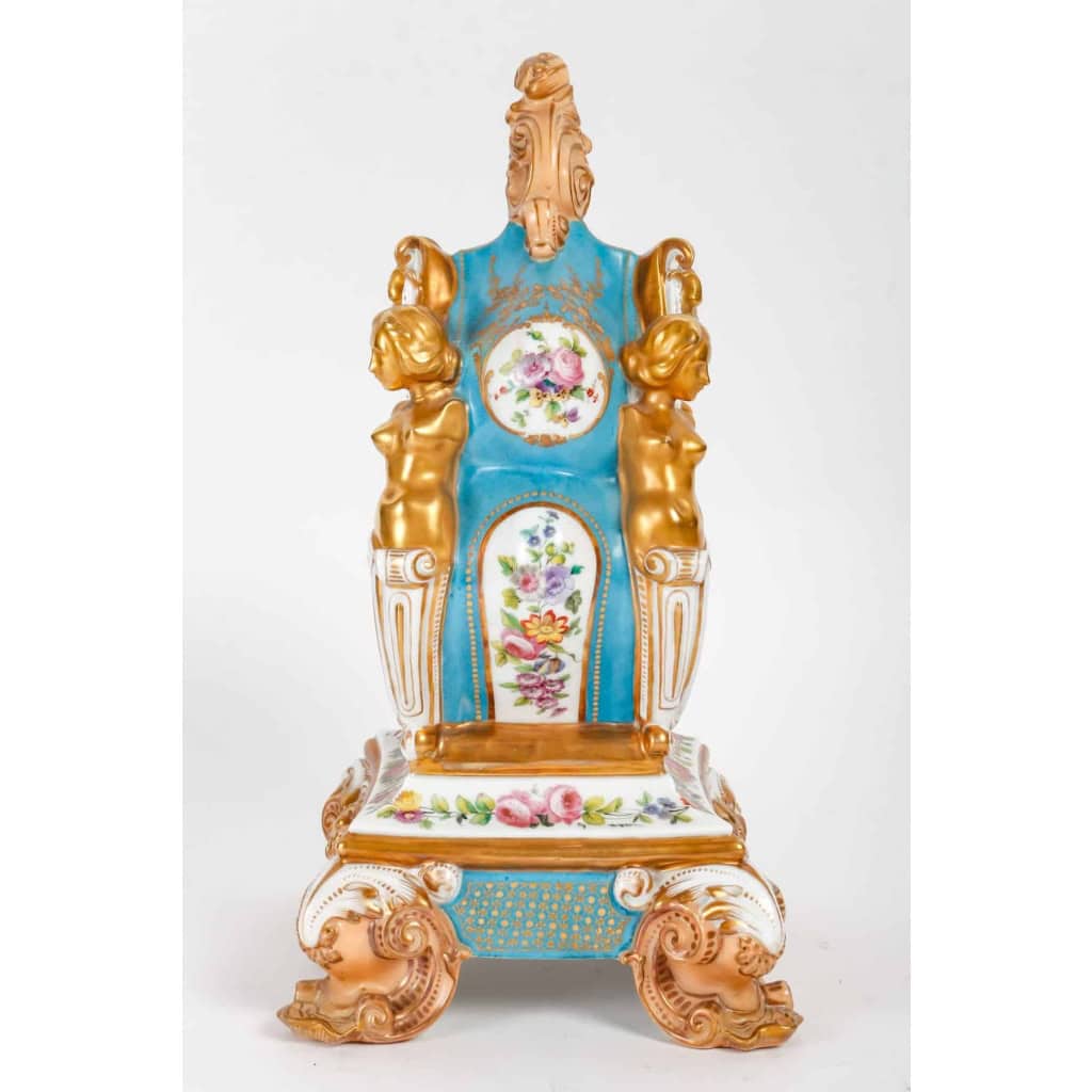 Pendule en porcelaine du XIXème siècle | Biron Pendule en porcelaine du XIXème siècle