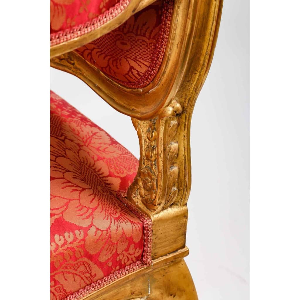 Paire de fauteuils rouges style Louis XV, fin XIXème siècle | Biron Paire de fauteuils rouges style Louis XV, fin XIXème siècle
