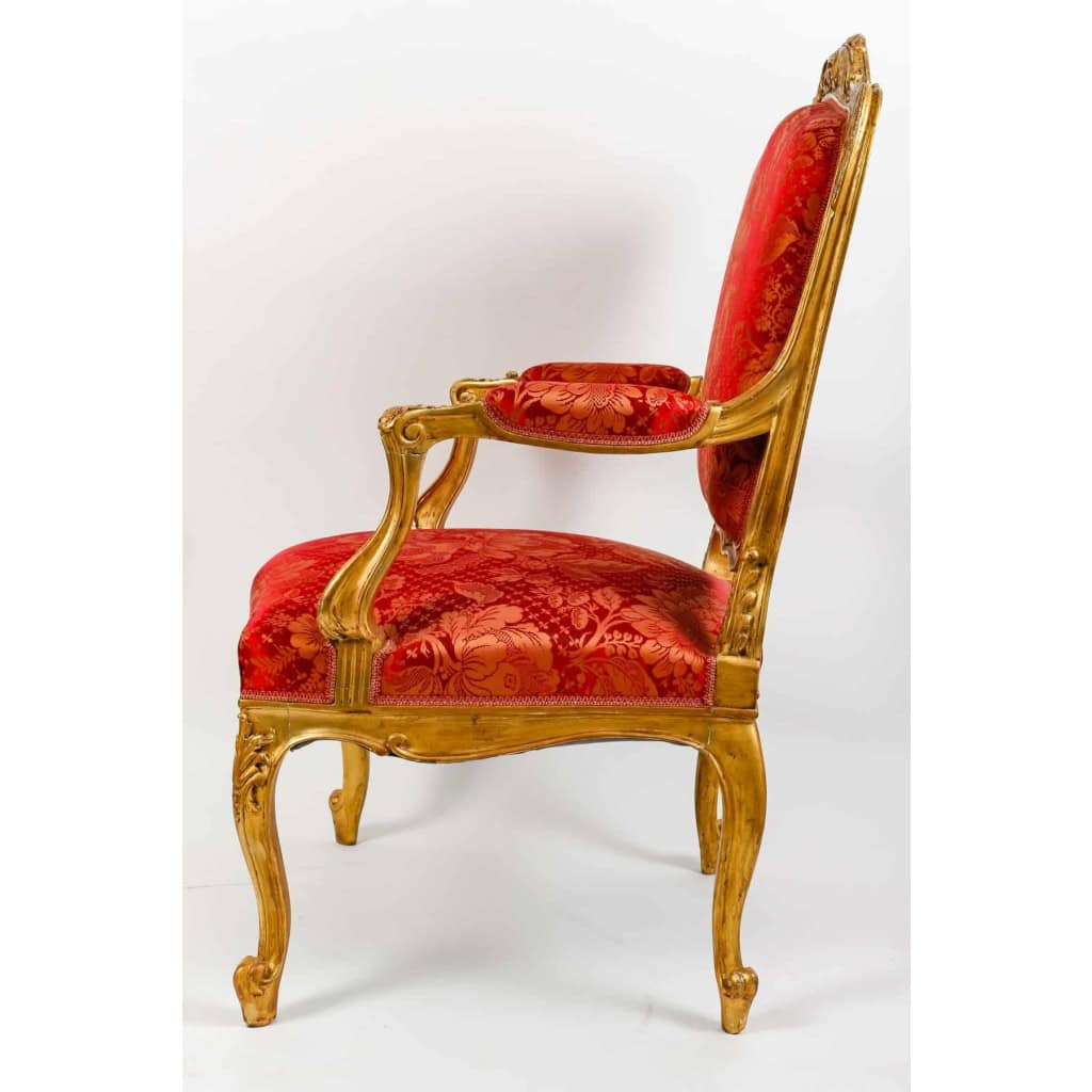Paire de fauteuils rouges style Louis XV, fin XIXème siècle | Biron Paire de fauteuils rouges style Louis XV, fin XIXème siècle