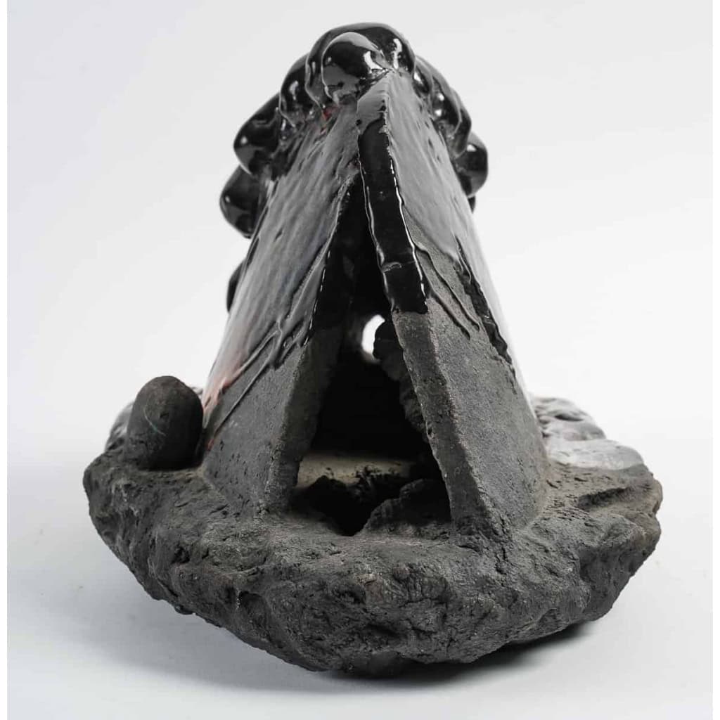 Sculpture en céramique par Jean-Pierre Viot | Biron Sculpture en céramique par Jean-Pierre Viot
