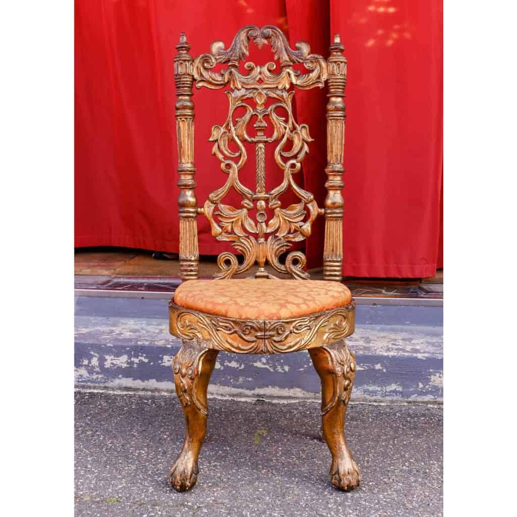 Chaise en bois sculpté et doré, XVIIème siècle | Biron Chaise en bois sculpté et doré, XVIIème siècle